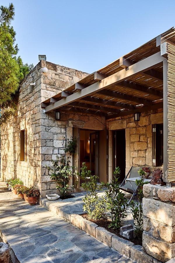 Nikolaou Art Residence Aegina Екстериор снимка