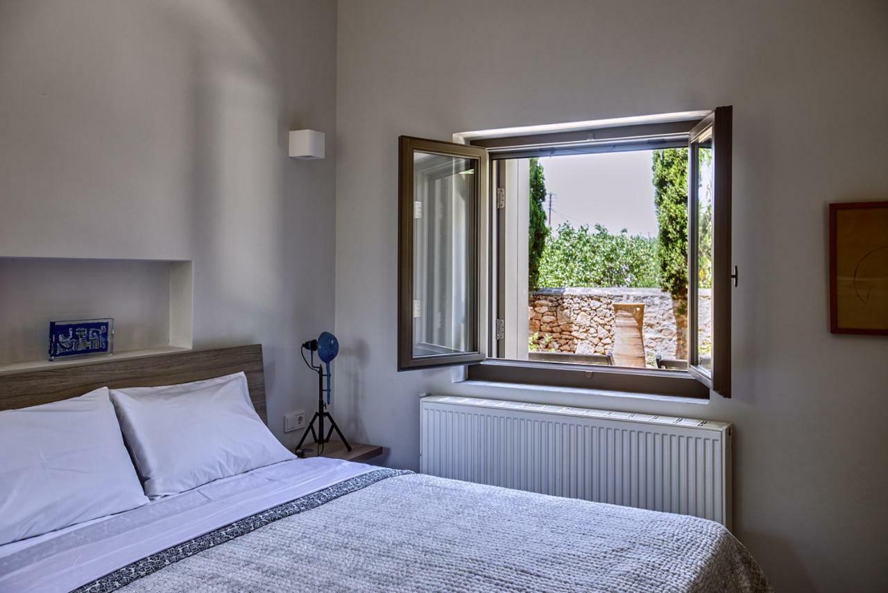 Nikolaou Art Residence Aegina Екстериор снимка